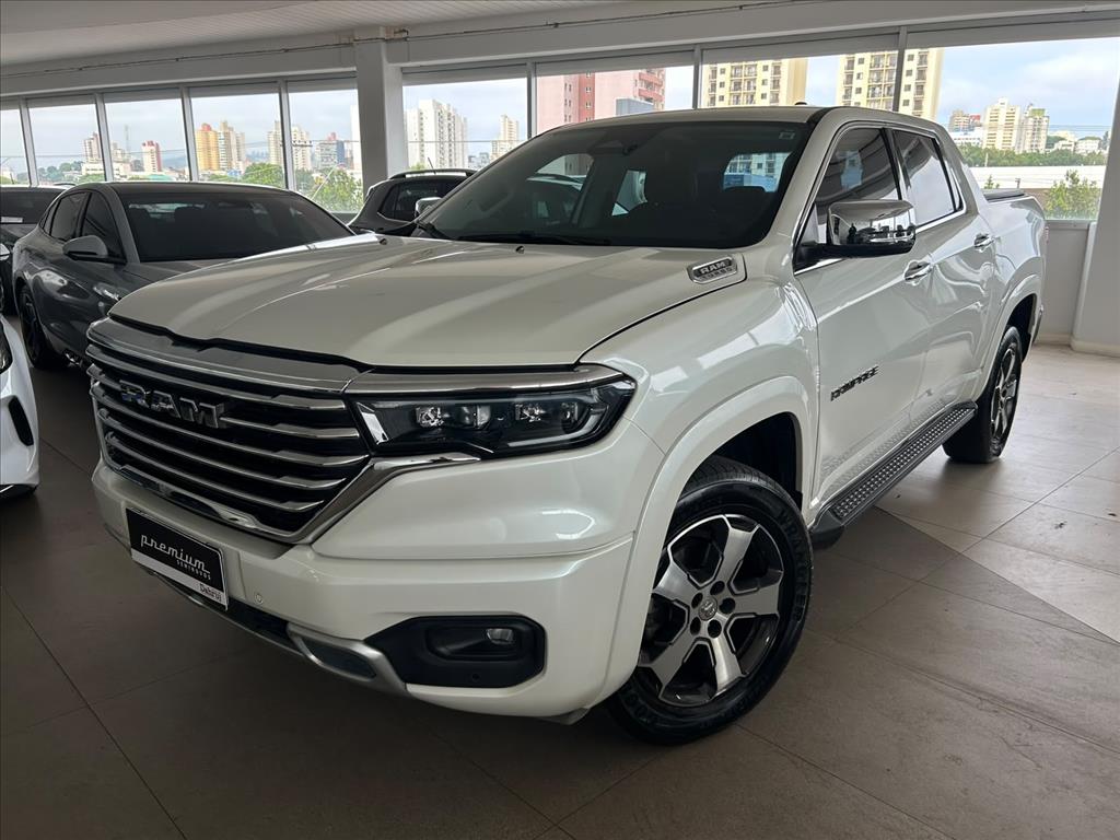 RAMPAGE 2.0 TURBO DIESEL LARAMIE 4X4 AUTOMÁTICO0