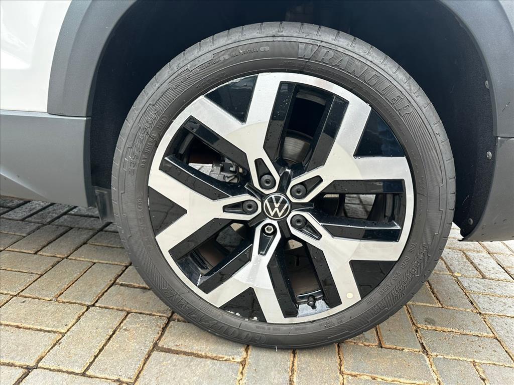 TAOS 1.4 250 TSI TOTAL FLEX HIGHLINE AUTOMÁTICO8