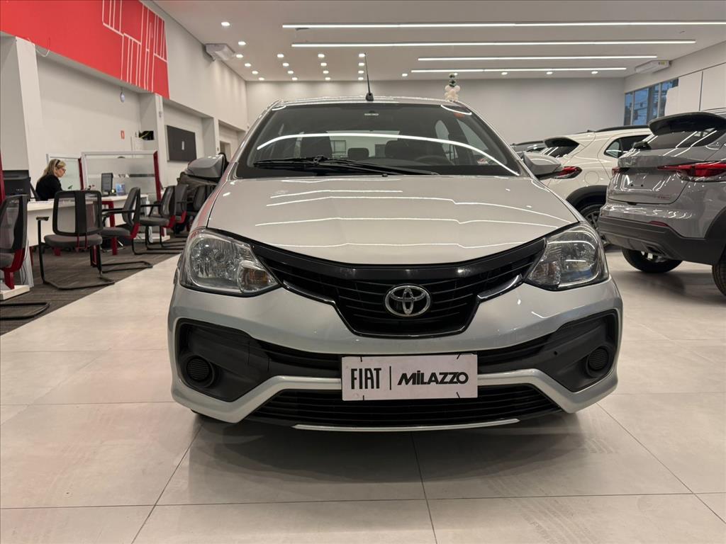 ETIOS 1.5 X PLUS SEDAN 16V FLEX 4P AUTOMÁTICO ETIOS 1.5 X PLUS SEDAN 16V FLEX 4P AUTOMÁTICO