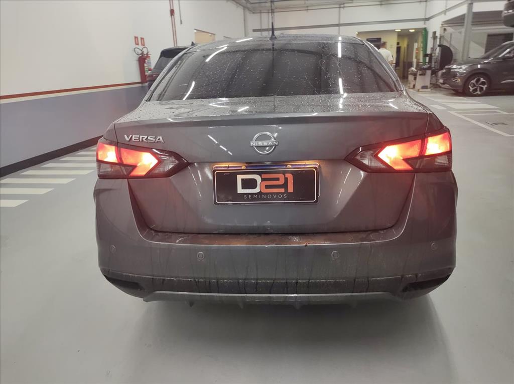 Nissan-VERSA-1.6 16V FLEX ADVANCE XTRONIC