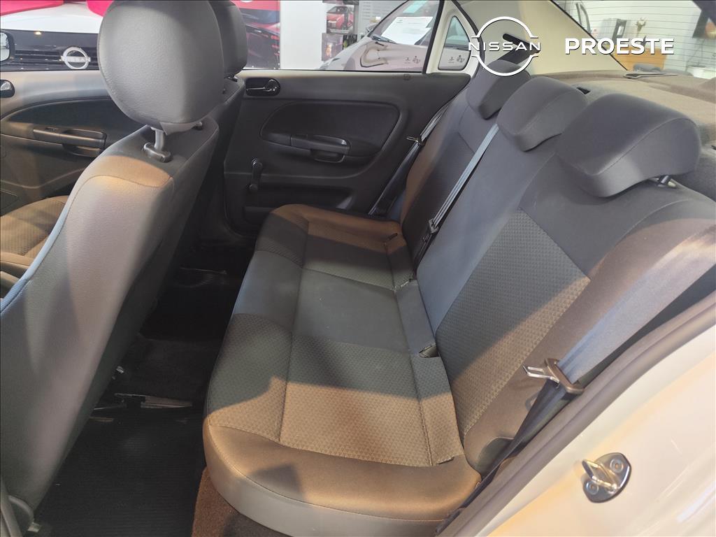 VOYAGE 1.0 12V MPI TOTALFLEX 4P MANUAL6