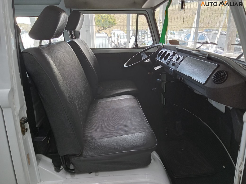 KOMBI 1.6 STD 8V GASOLINA 3P MANUAL4