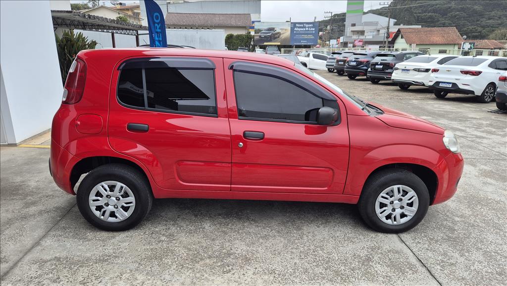 UNO 1.0 EVO VIVACE 8V FLEX 4P MANUAL