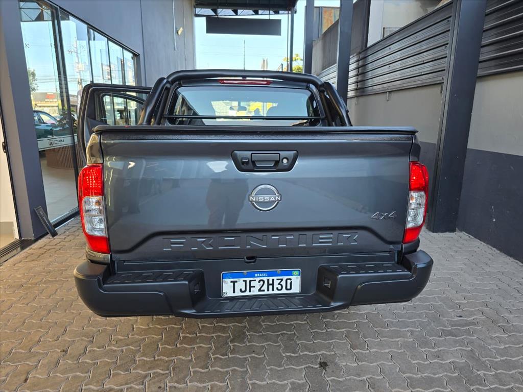 FRONTIER 2.3 16V TURBO DIESEL ATTACK CD 4X4 AUTOMÁTICO5