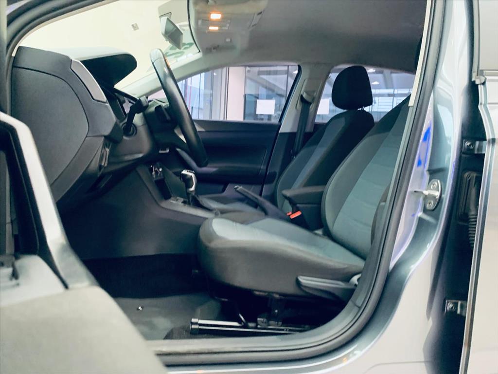 NIVUS 1.0 200 TSI TOTAL FLEX COMFORTLINE AUTOMÁTICO5