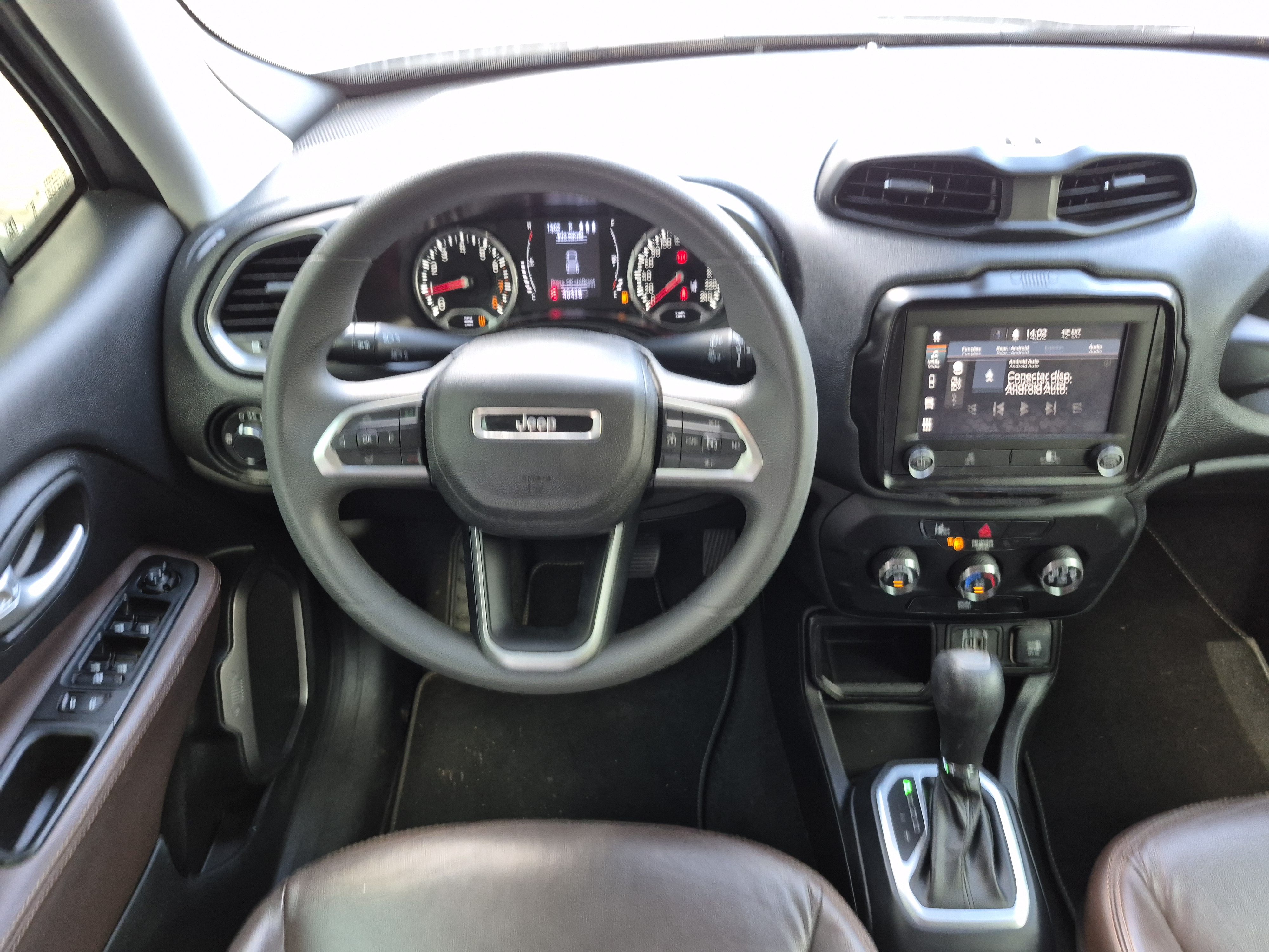 Foto ilustrativa do carro