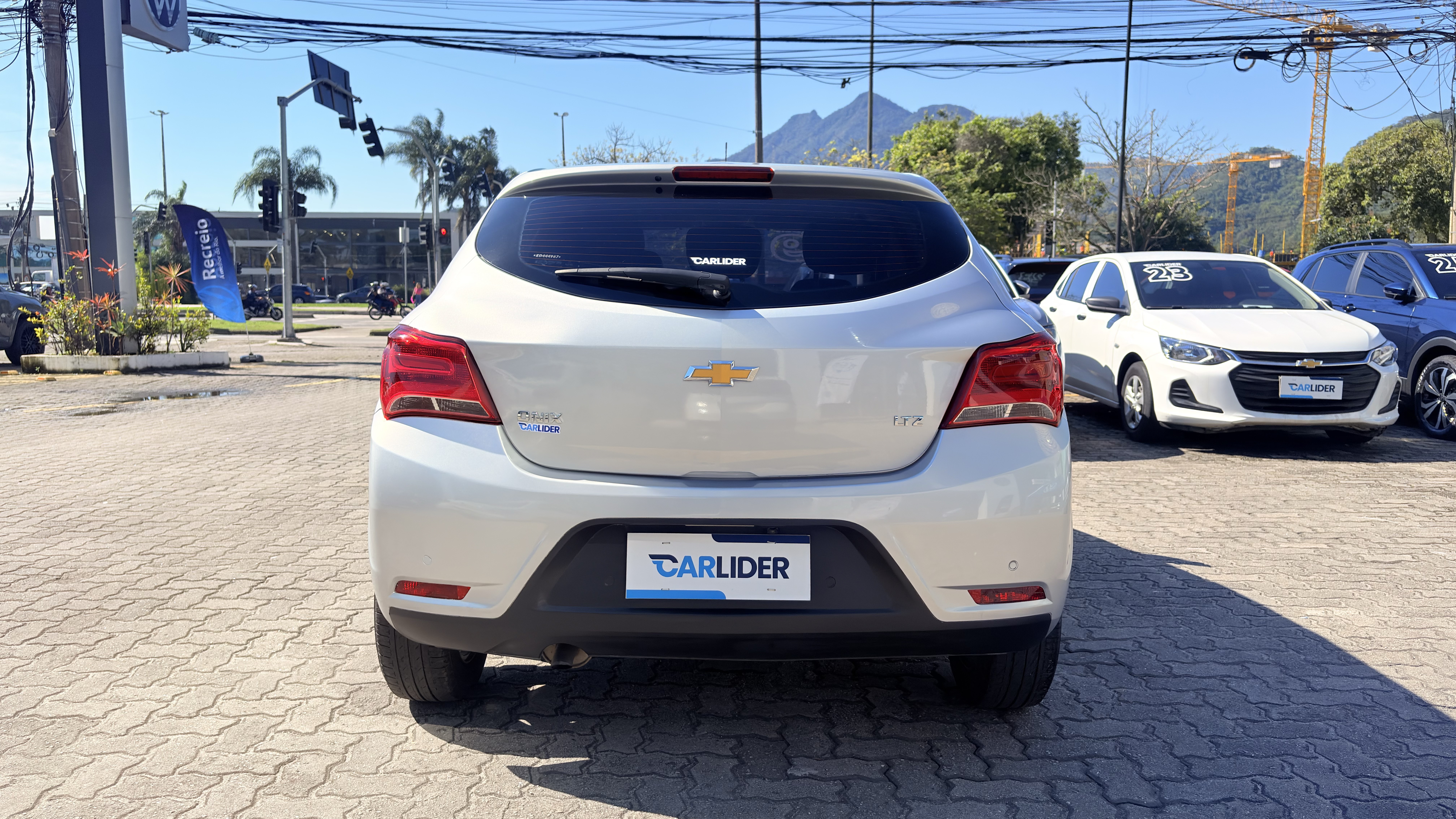 ONIX 1.4 MPFI LTZ 8V FLEX 4P AUTOMÁTICO3