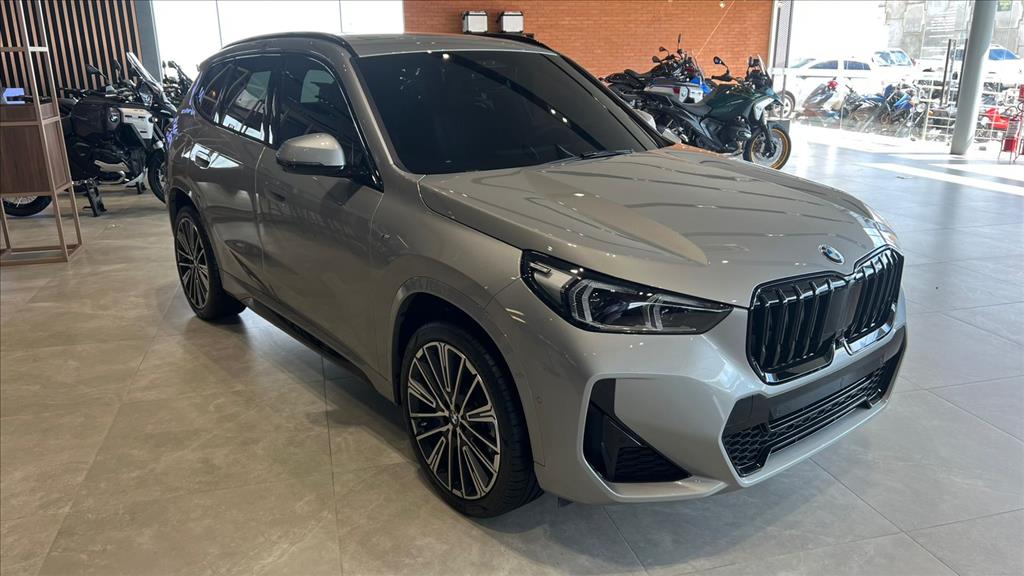 X1 2.0 16V TURBO GASOLINA SDRIVE20I M SPORT STEPTRONIC4
