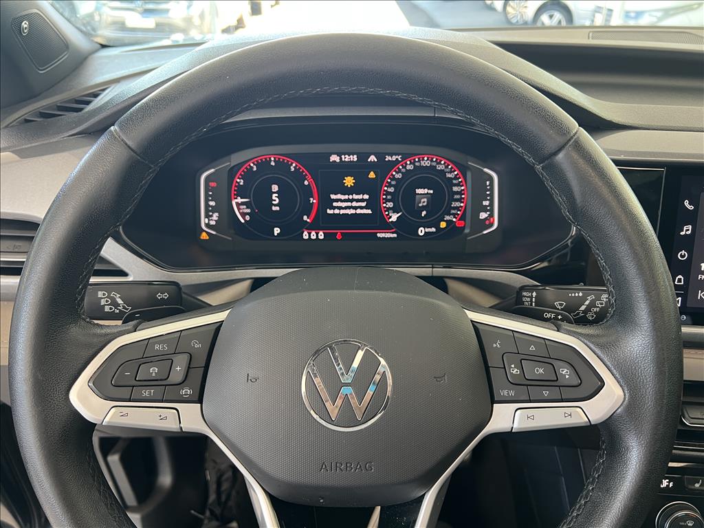 TAOS 1.4 250 TSI TOTAL FLEX HIGHLINE AUTOMÁTICO9