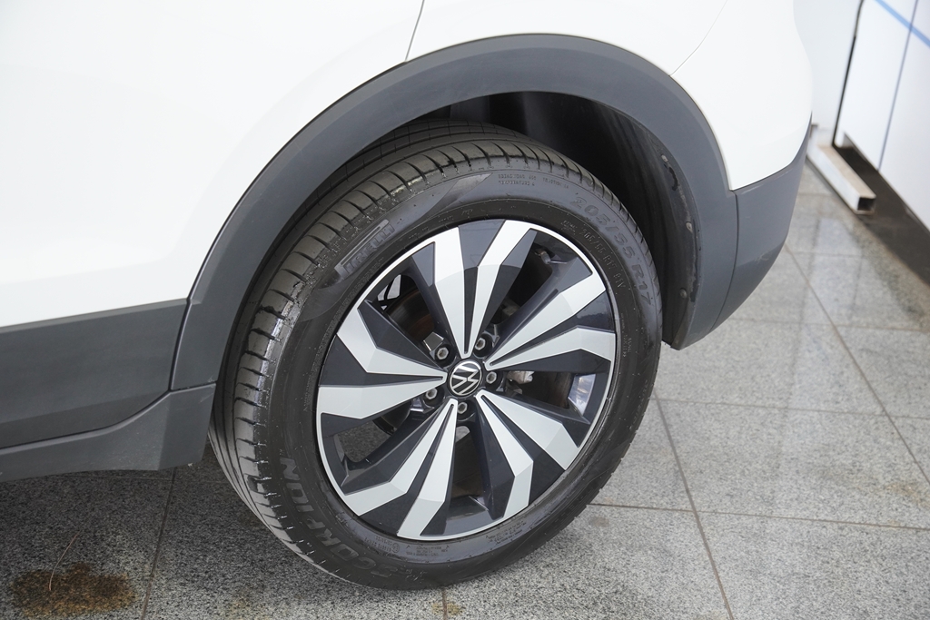 T-CROSS 1.0 200 TSI TOTAL FLEX AUTOMÁTICO5
