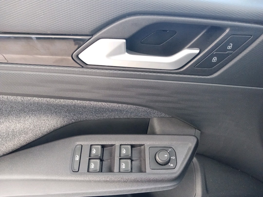 TERA 1.0 170 TSI COMFORT AUTOMÁTICO12