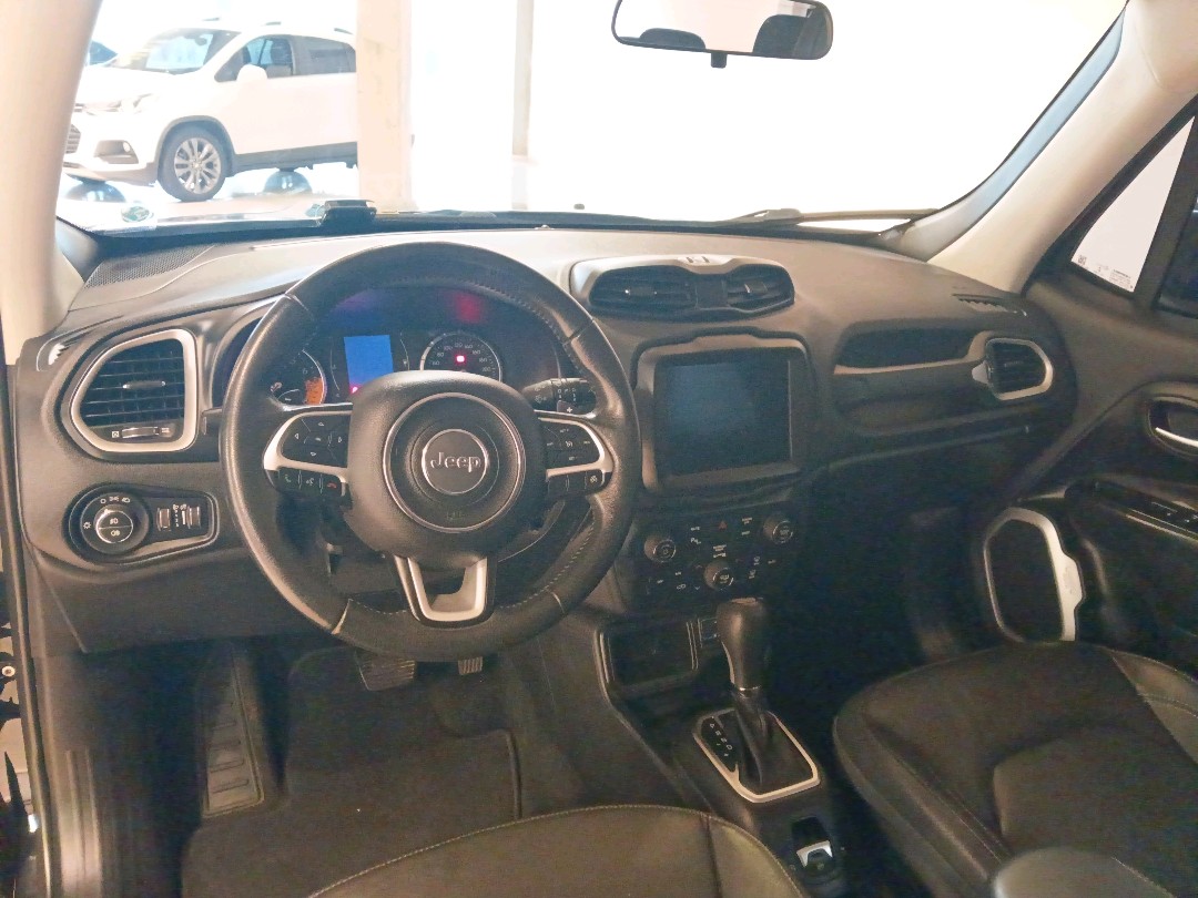 Jeep-RENEGADE-1.8 16V FLEX LONGITUDE 4P AUTOMÁTICO