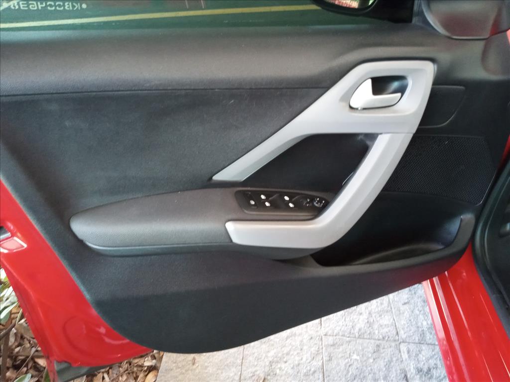 208 1.6 ACTIVE PACK 16V FLEX 4P AUTOMÁTICO11