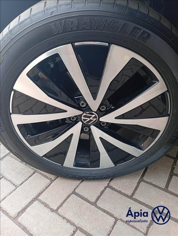 TAOS 1.4 250 TSI TOTAL FLEX HIGHLINE AUTOMÁTICO