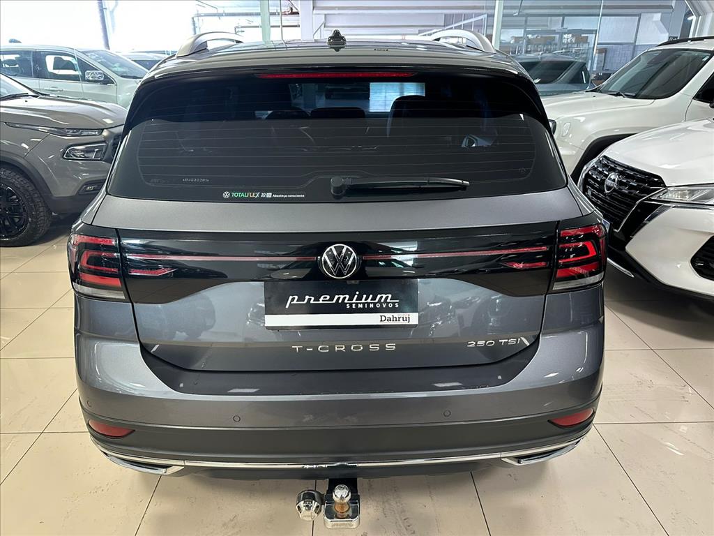 T-CROSS 1.4 250 TSI TOTAL FLEX HIGHLINE AUTOMÁTICO5