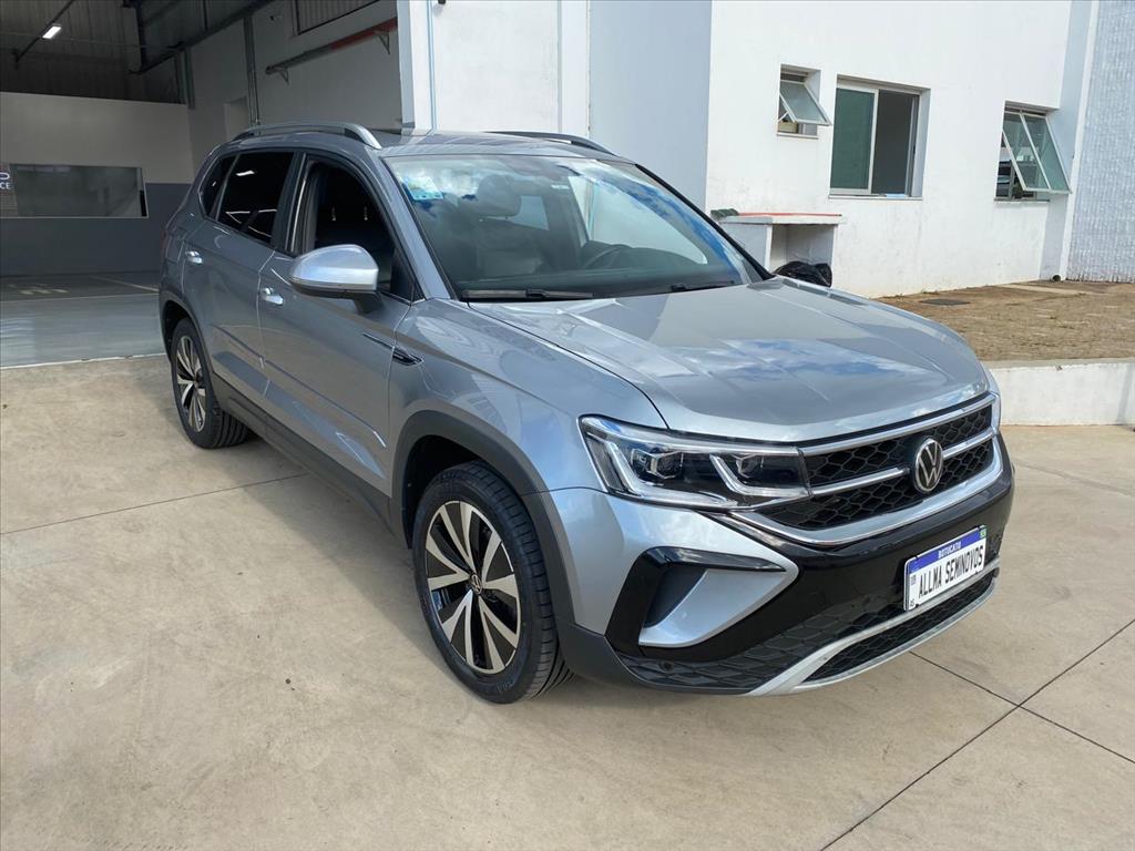 TAOS 1.4 250 TSI TOTAL FLEX HIGHLINE AUTOMÁTICO2