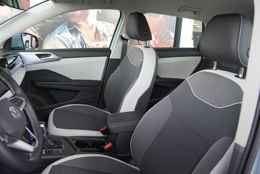 TAOS 1.4 250 TSI TOTAL FLEX COMFORTLINE AUTOMÁTICO7