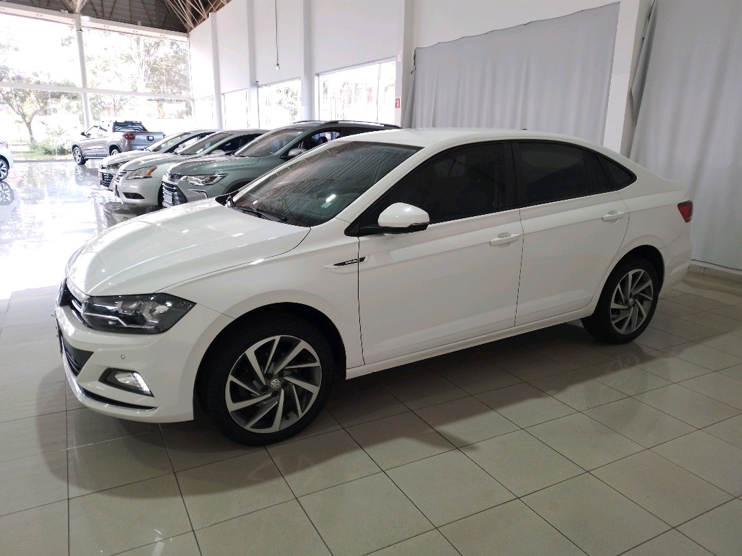 Volkswagen-VIRTUS-1.0 200 TSI HIGHLINE AUTOMÁTICO