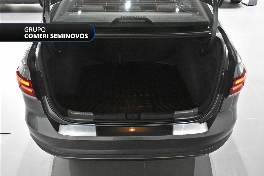 VIRTUS 1.0 200 TSI COMFORTLINE AUTOMÁTICO18
