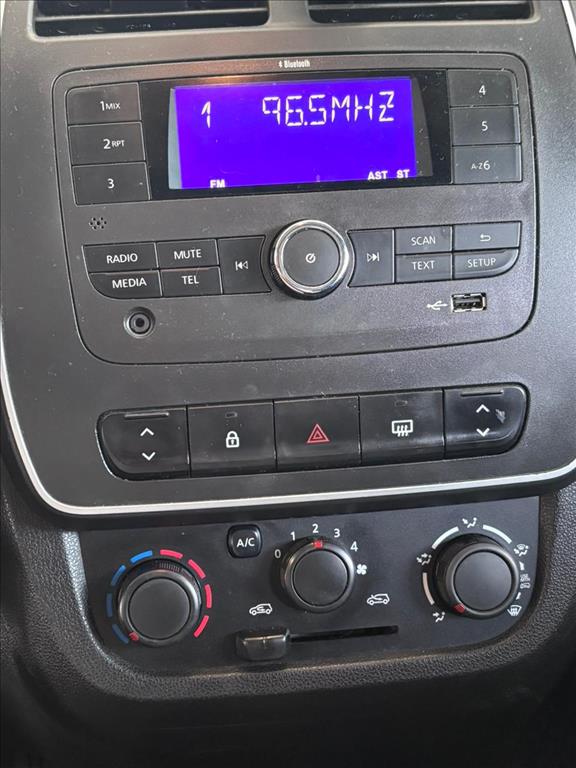 KWID 1.0 12V SCE FLEX ZEN MANUAL9