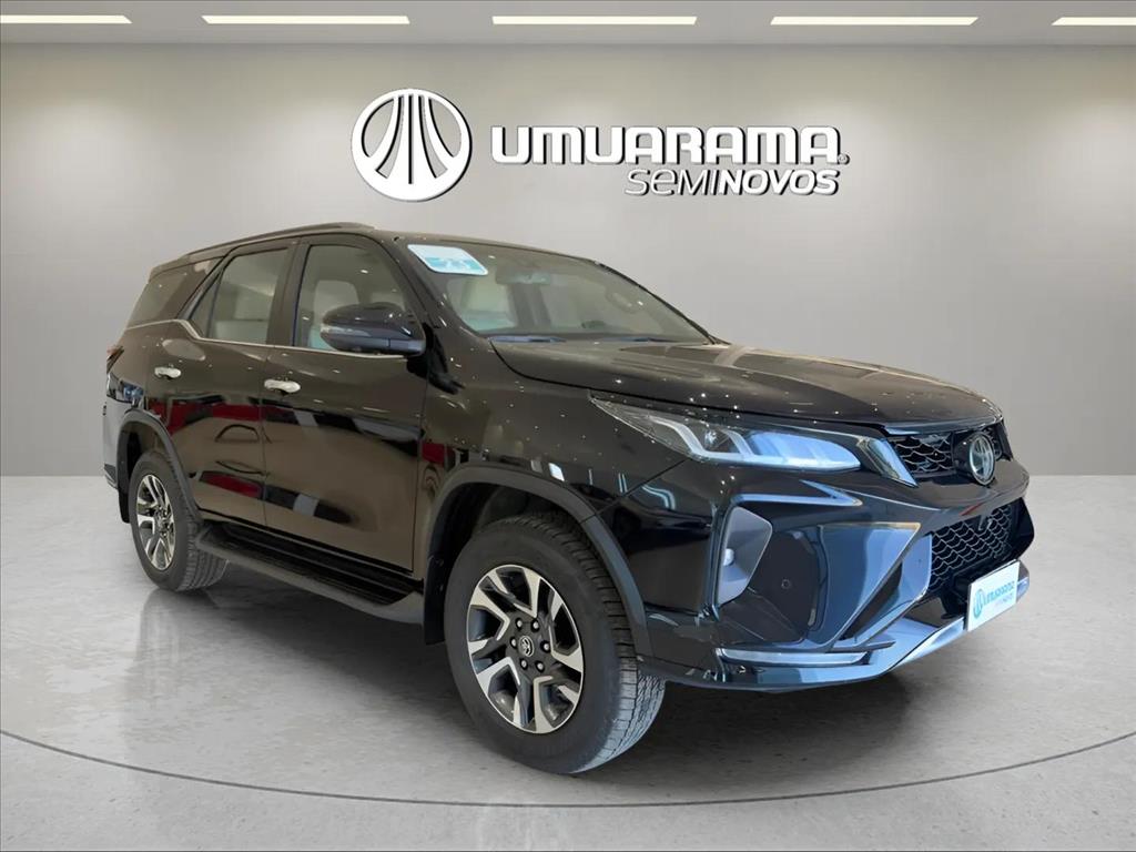 HILUX SW4 2.8 D-4D TURBO DIESEL DIAMOND 7L 4X4 AUTOMÁTICO2