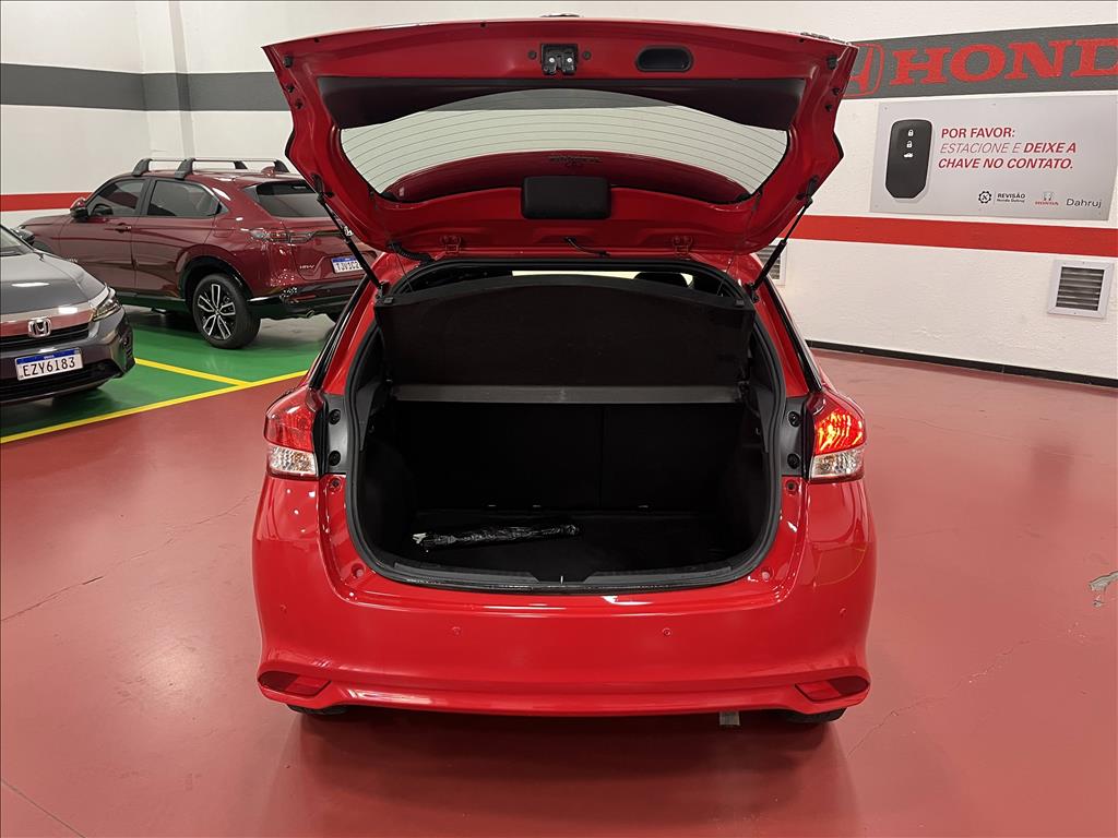 YARIS 1.5 16V FLEX SEDAN XL PLUS CONNECT MULTIDRIVE15