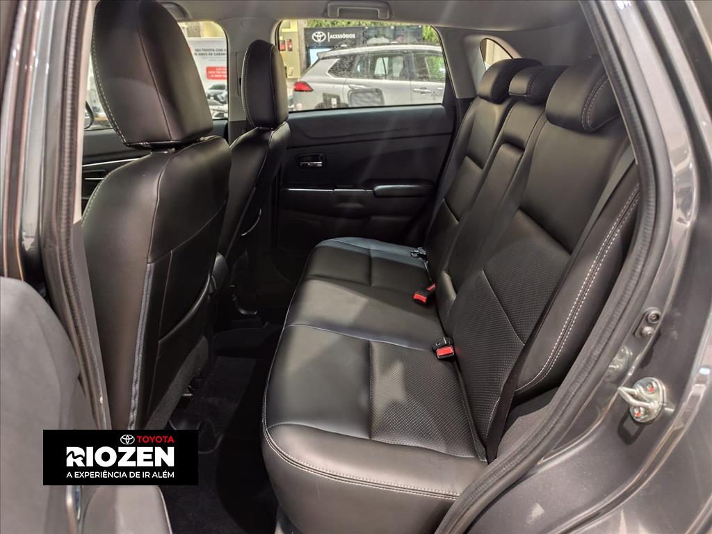 OUTLANDER SPORT 2.0 MIVEC FLEX GLS AUTOMÁTICO5
