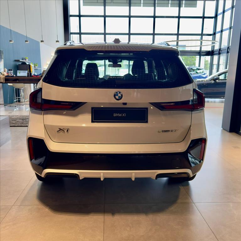 X1 2.0 16V TURBO GASOLINA SDRIVE20I M SPORT STEPTRONIC6