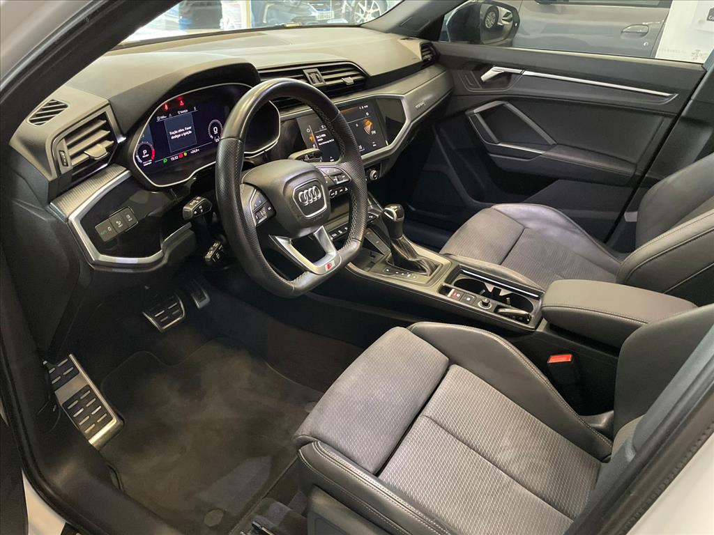 Q3 2.0 40 TFSI GASOLINA PERFORMANCE BLACK QUATTRO TIPTRONIC11