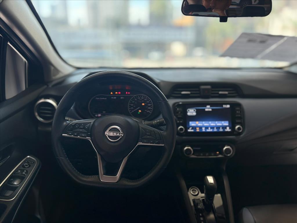 Nissan-VERSA-1.6 16V FLEX EXCLUSIVE XTRONIC