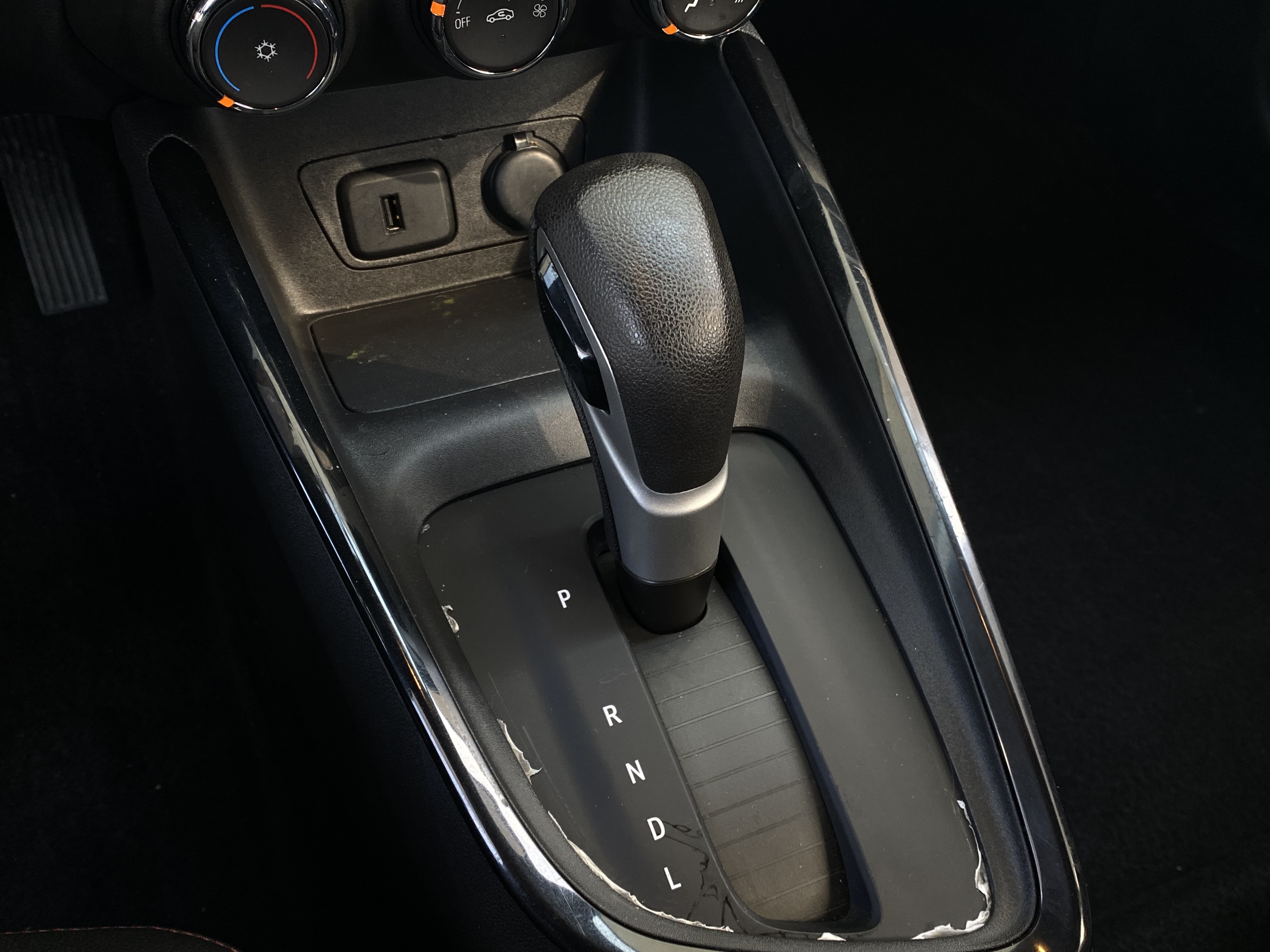 ONIX 1.0 TURBO FLEX RS AUTOMÁTICO8