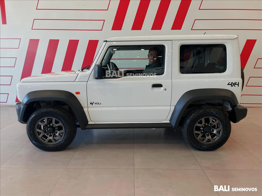 JIMNY 1.5 GASOLINA SIERRA 4YOU 4X4 AUTOMÁTICO7