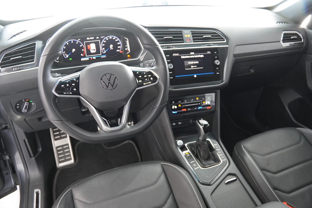 TIGUAN 2.0 300 TSI GASOLINA ALLSPACE R-LINE AUTOMÁTICO9
