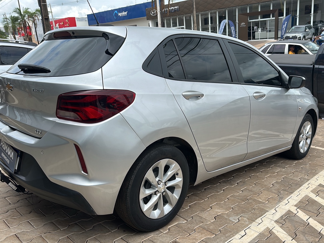 ONIX 1.0 TURBO FLEX LTZ AUTOMÁTICO4