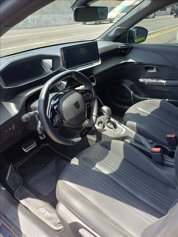 208 1.0 TURBO 200 FLEX GT CVT
