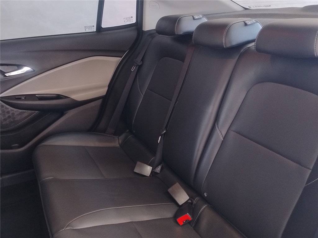 ONIX PLUS 1.0 TURBO FLEX PREMIER AUTOMÁTICO9