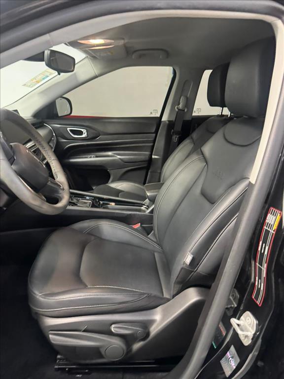 Jeep-COMPASS-1.3 T270 TURBO FLEX LONGITUDE AT6