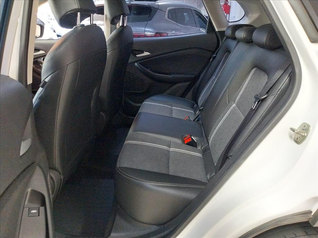 TRACKER 1.0 TURBO FLEX LTZ AUTOMÁTICO11