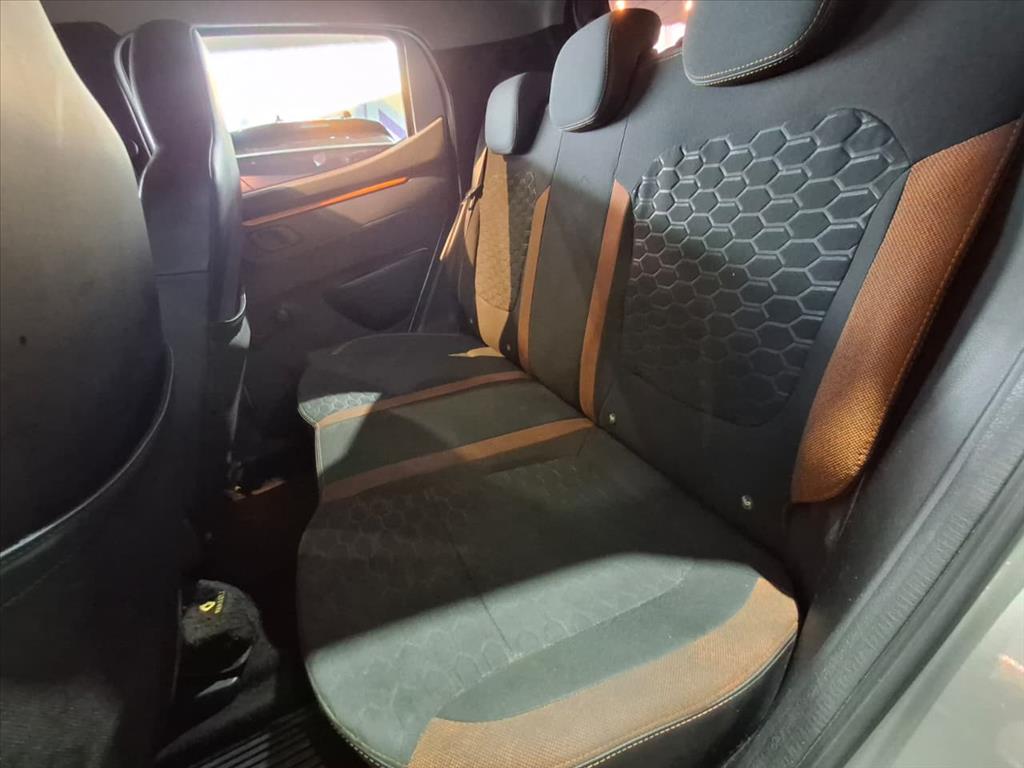KWID 1.0 12V SCE FLEX OUTSIDER MANUAL8