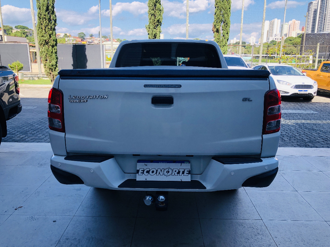 L200 TRITON 2.4 16V TURBO DIESEL GL CD 4X4 MANUAL4
