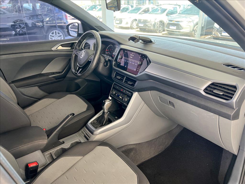 T-CROSS 1.0 200 TSI TOTAL FLEX COMFORTLINE AUTOMÁTICO13