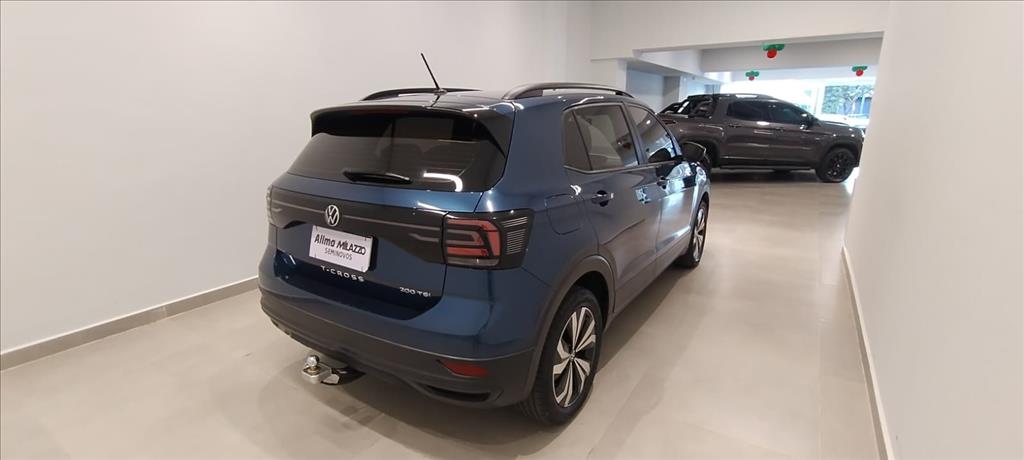 T-CROSS 1.0 200 TSI TOTAL FLEX AUTOMÁTICO1