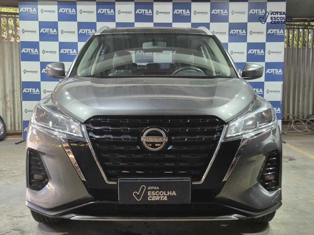 Nissan KICKS PLAY 2025