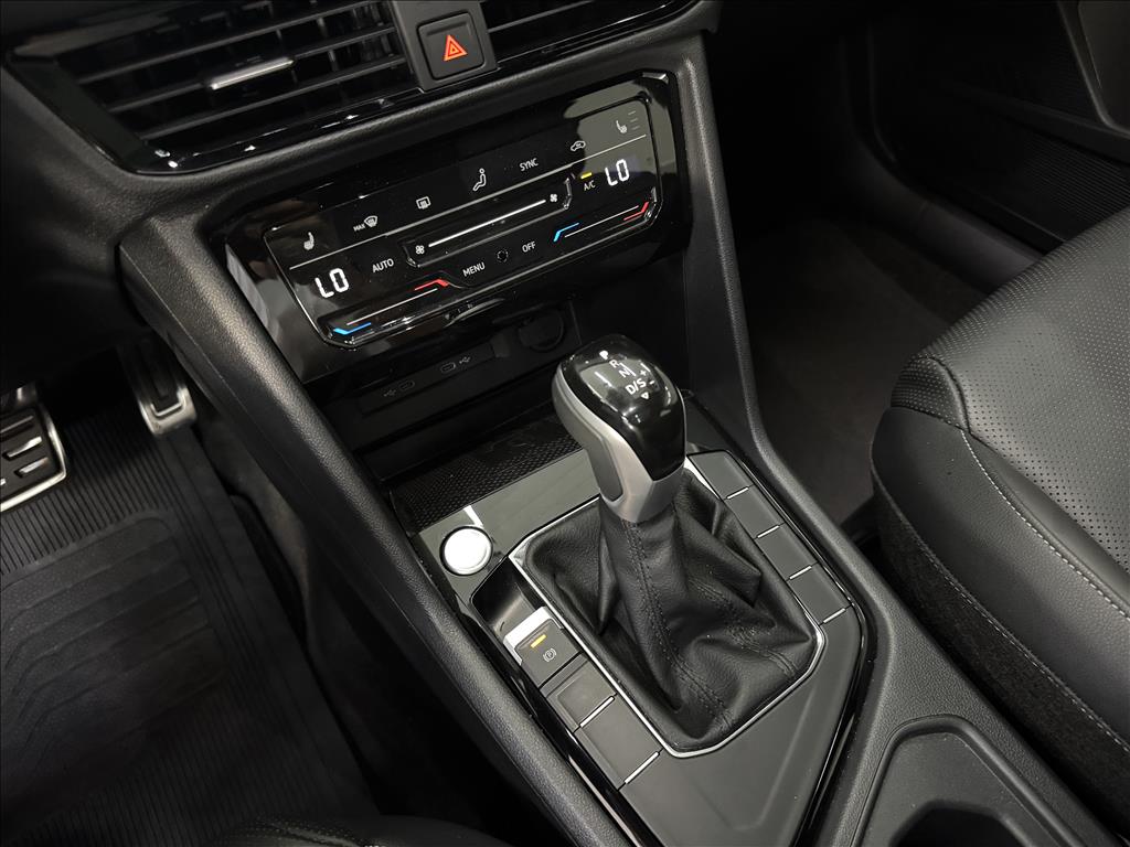 TAOS 1.4 250 TSI TOTAL FLEX HIGHLINE AUTOMÁTICO11