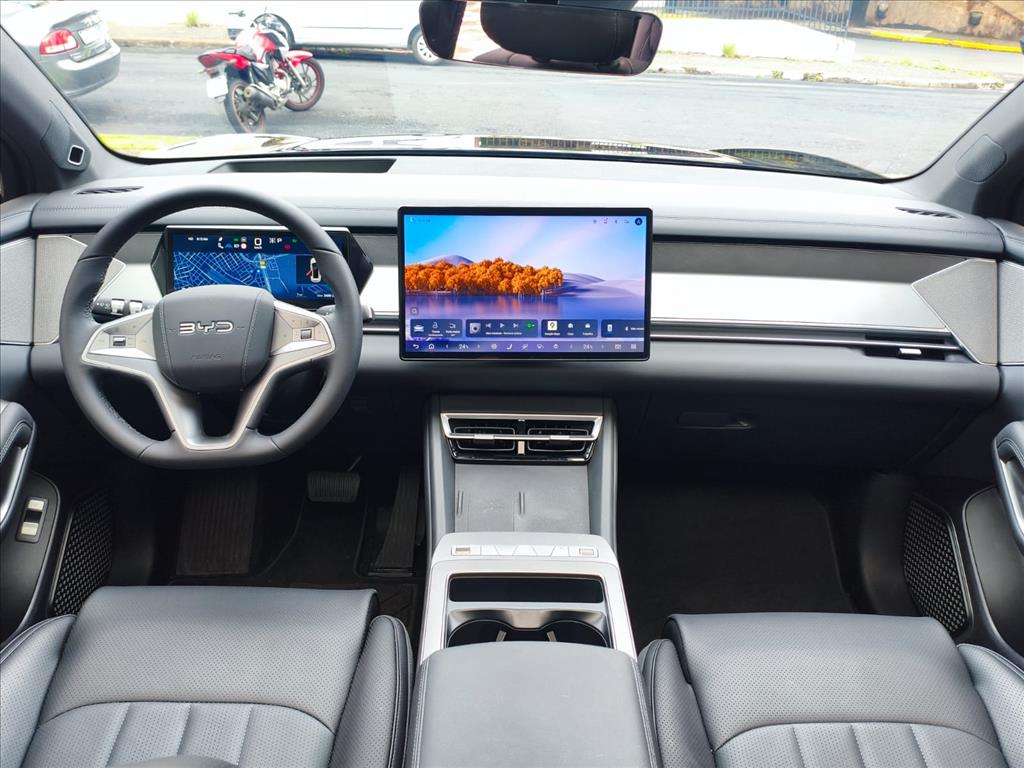 ATTO 8 1.5 TURBO PHEV AWD AUTOMÁTICO5