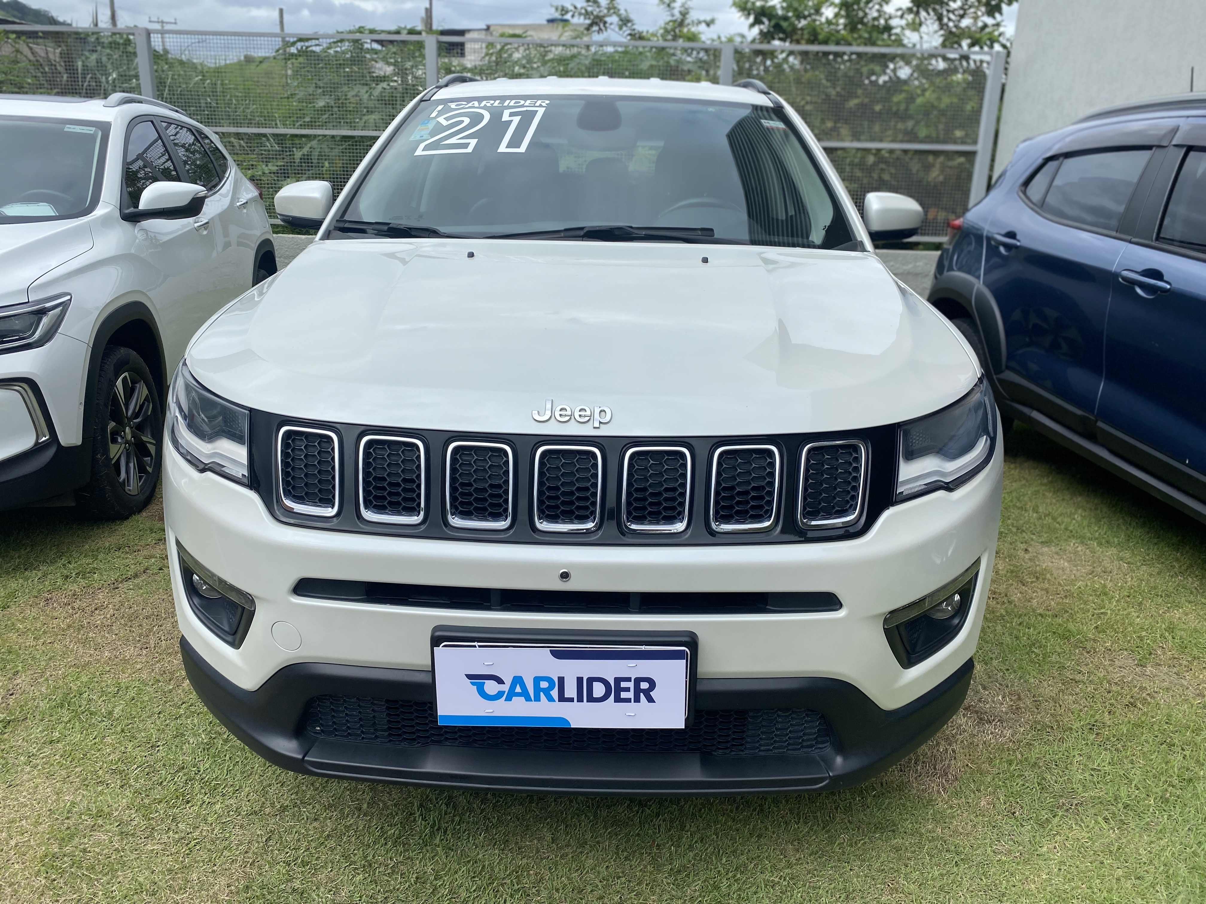 COMPASS 2.0 16V FLEX SPORT AUTOMÁTICO