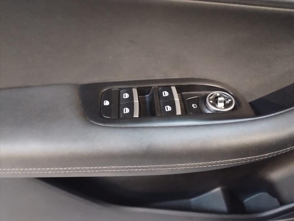 TIGGO 5X PRO 1.5 TCI FLEX HYBRID CVT TIGGO 5X PRO 1.5 TCI FLEX HYBRID CVT