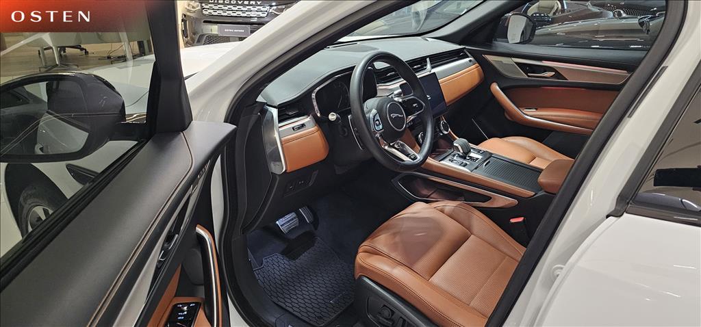 Jaguar-F-PACE-3.0 P340 MHEV R-DYNAMIC SE AWD AUTOMÁTICO