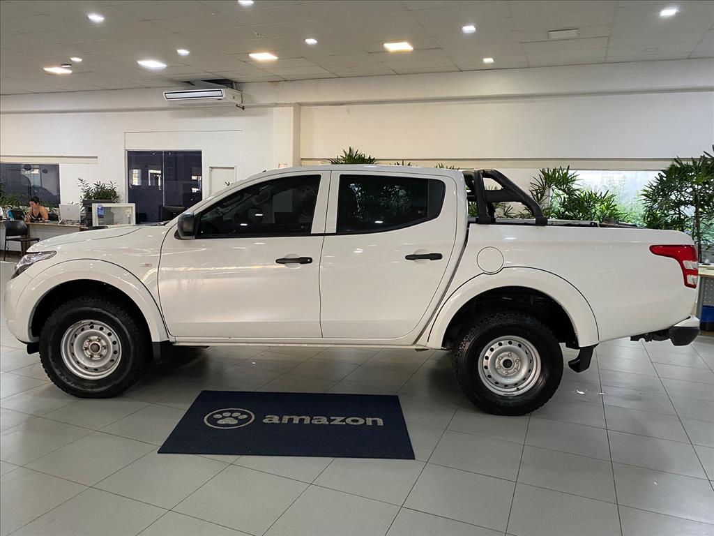 L200 TRITON 2.4 16V TURBO DIESEL GL CD 4X4 MANUAL3