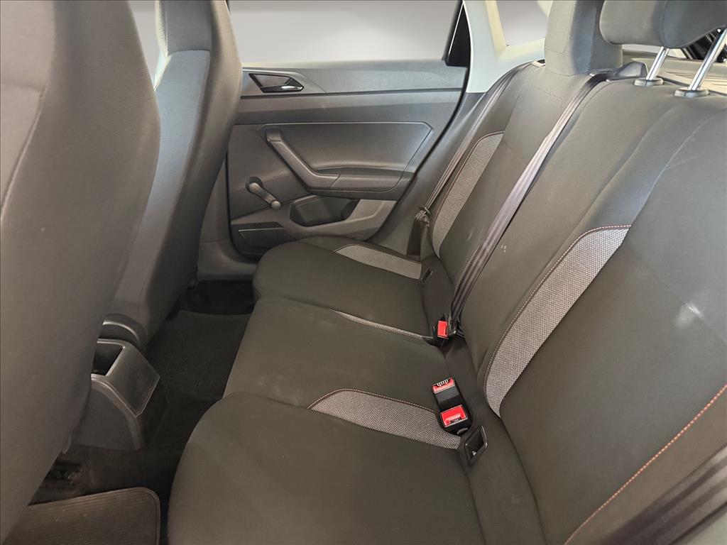 POLO 1.0 MPI TRACK MANUAL10